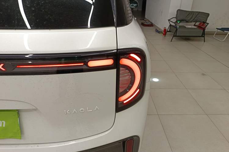 Used ARCFOX Kaola 2023 Parent-Child Edition Pro Right Rear Taillight