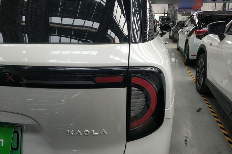 Used ARCFOX Kaola 2023 Family Edition Right Rear Taillight