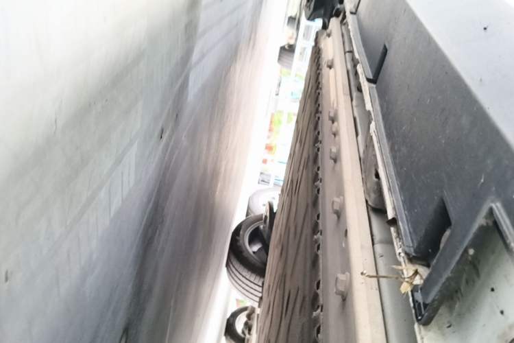 Used ARCFOX Kaola 2023 Family Edition Pro Right Side Sill