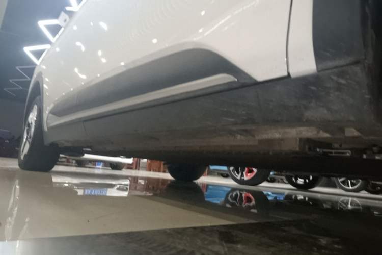Used ARCFOX Kaola 2023 Parent-Child Edition Right Side Sill