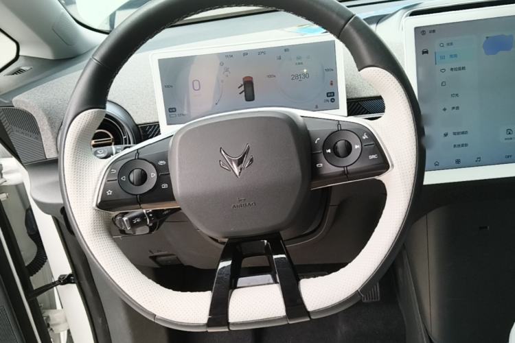 Used ARCFOX Kaola 2023 Family Edition Pro Steering Wheel