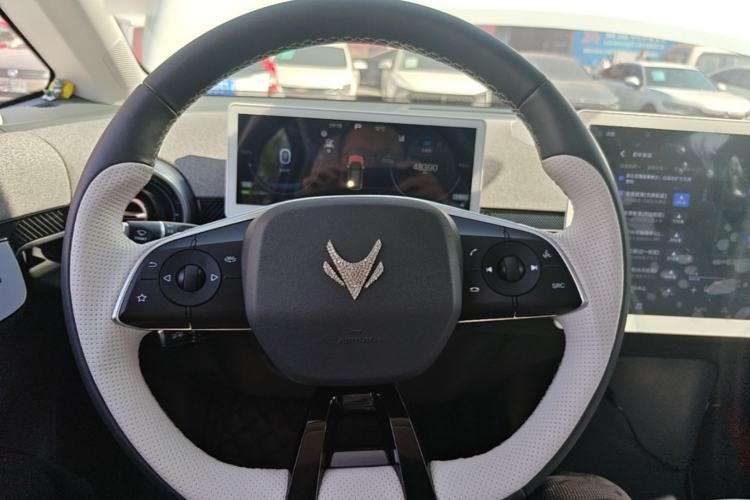 Used ARCFOX Kaola 2023 Family Edition Steering Wheel