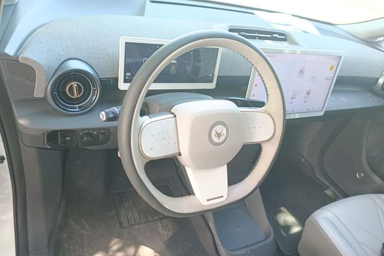 Used ARCFOX Kaola 2023 Parent-Child Edition Steering Wheel