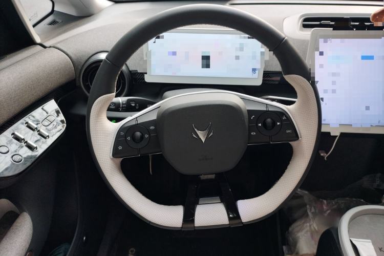 Used ARCFOX Kaola 2023 Family Edition Steering Wheel