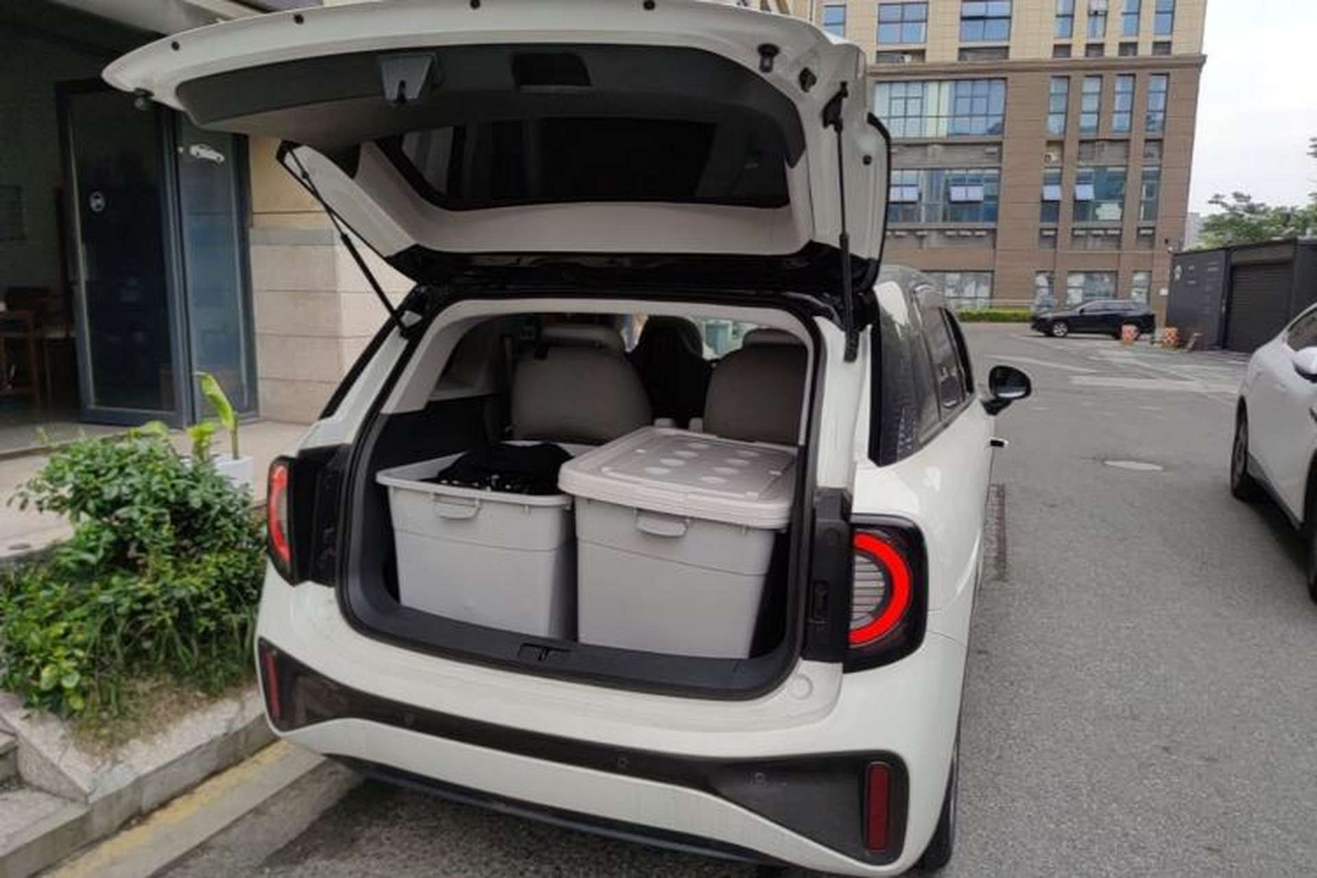Used ARCFOX Kaola 2023 Family Edition Trunk