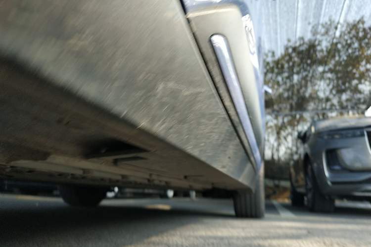 Used ARCFOX Kaola 2024 Family Edition AIR Left Side Sill