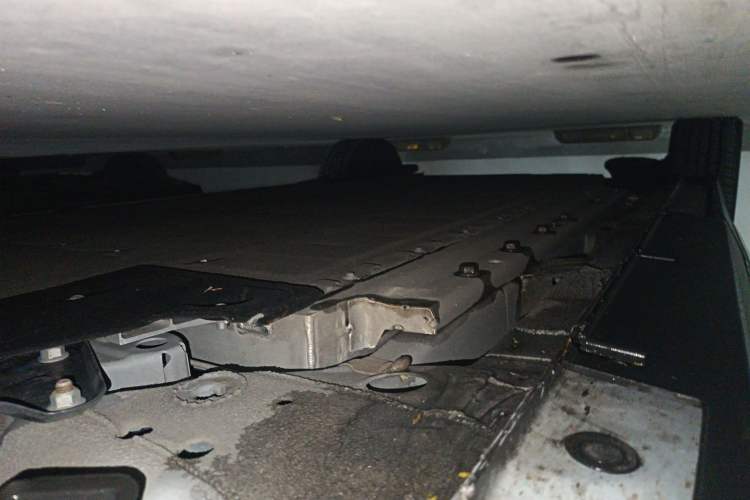 Used ARCFOX Kaola 2024 Family Edition AIR Chassis Front Right