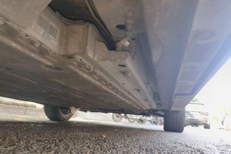 Used ARCFOX Kaola 2024 Family Edition AIR Chassis Rear Right