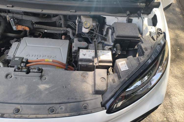 Used ARCFOX Kaola 2024 Family Edition AIR Engine Bay Left
