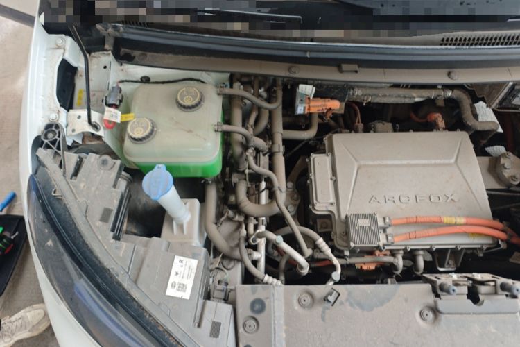 Used ARCFOX Kaola 2024 Family Edition AIR Engine Bay Right