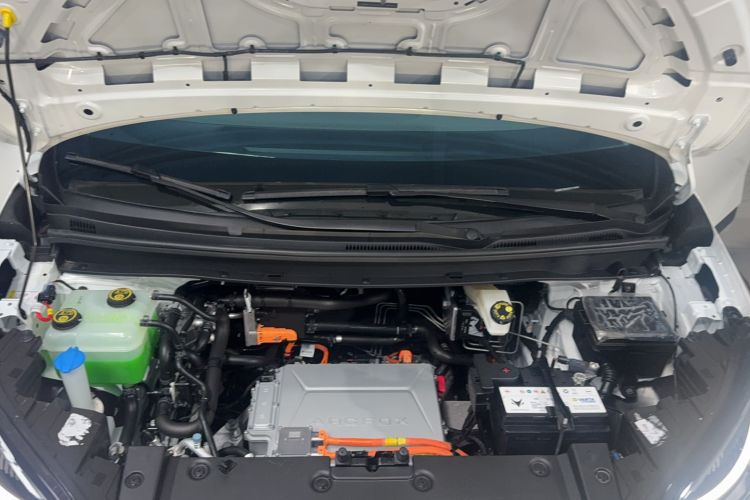 Used ARCFOX Kaola 2024 Family Edition AIR Engine Bay