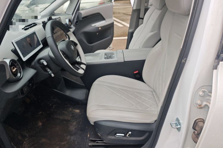 Used ARCFOX Kaola 2024 Family Edition AIR Left Front Seat
