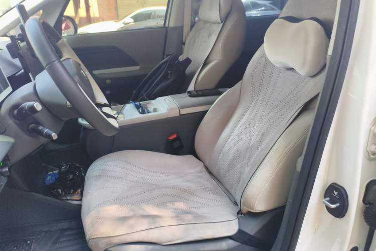 Used ARCFOX Kaola 2024 Family Edition AIR Left Front Seat