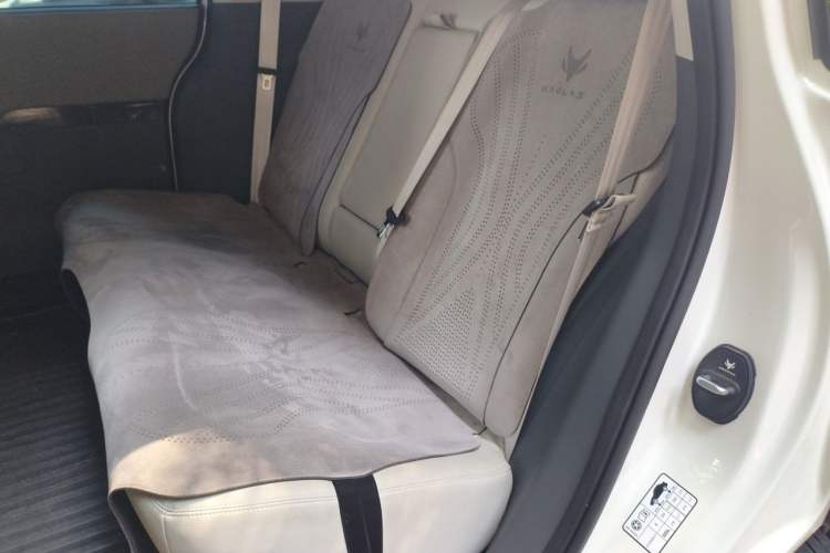 Used ARCFOX Kaola 2024 Family Edition AIR Left Rear Seat
