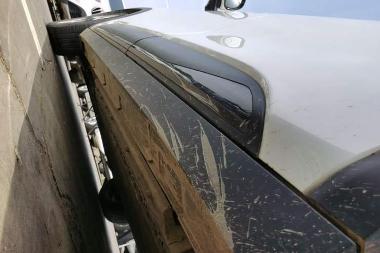 Used ARCFOX Kaola 2024 Family Edition AIR Left Side Sill