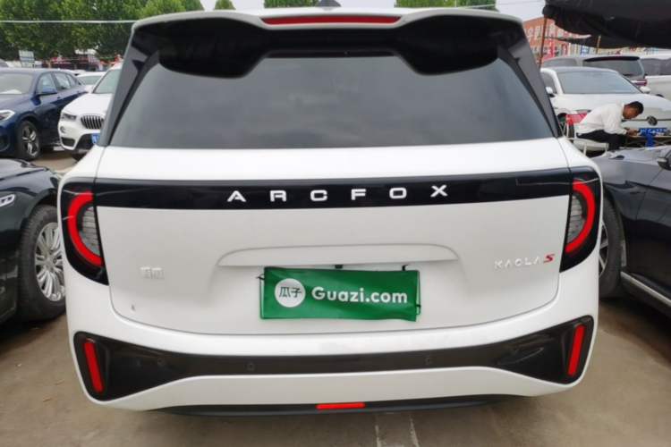 Used ARCFOX Kaola 2024 Family Edition AIR Rear