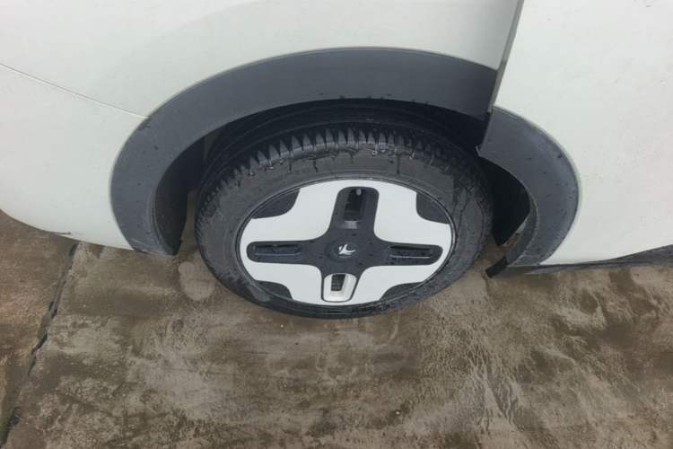 Used ARCFOX Kaola 2024 Family Edition AIR Right Rear Wheel Hub