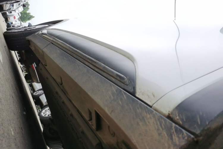 Used ARCFOX Kaola 2024 Family Edition AIR Right Side Sill