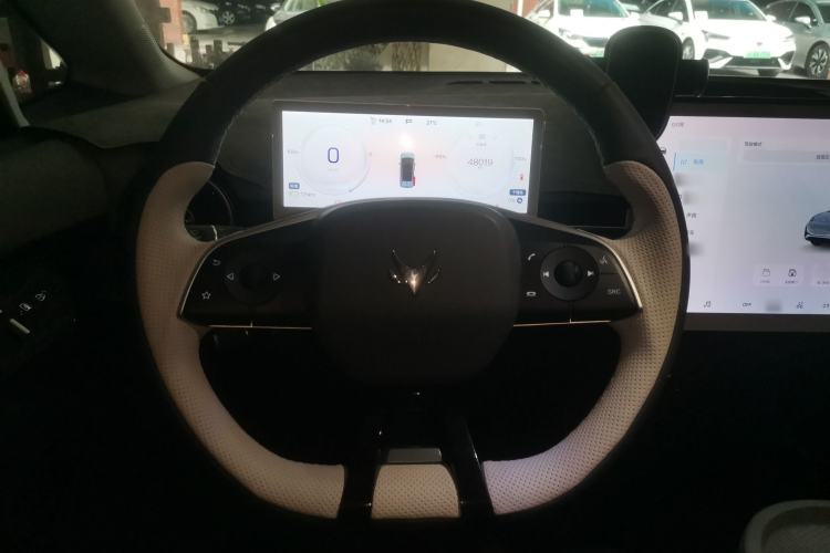Used ARCFOX Kaola 2024 Family Edition AIR Steering Wheel