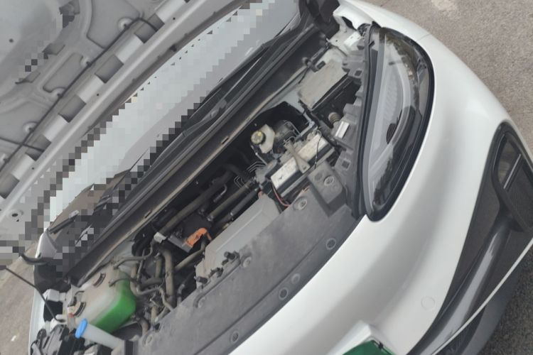 Used ARCFOX Kaola S 2024 AIR Engine Bay Left