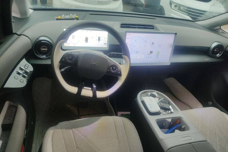 Used ARCFOX Kaola S 2024 AIR Interior 3