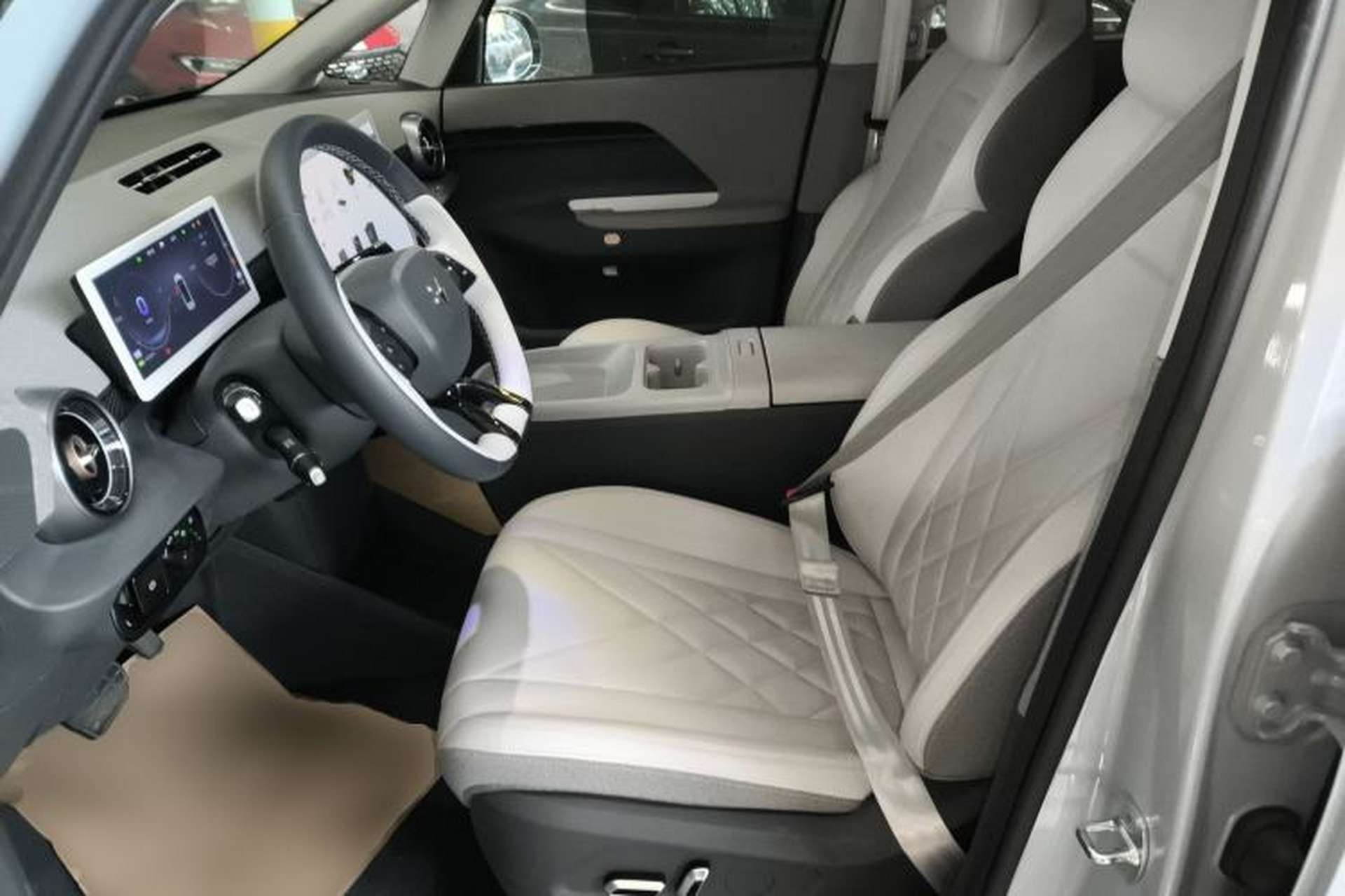 Used ARCFOX Kaola S 2024 PRO Left Front Seat