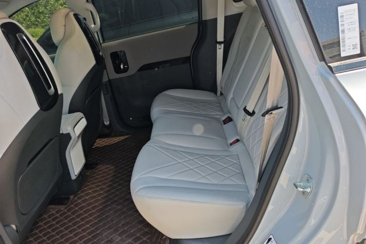 Used ARCFOX Kaola S 2024 AIR Left Rear Seat
