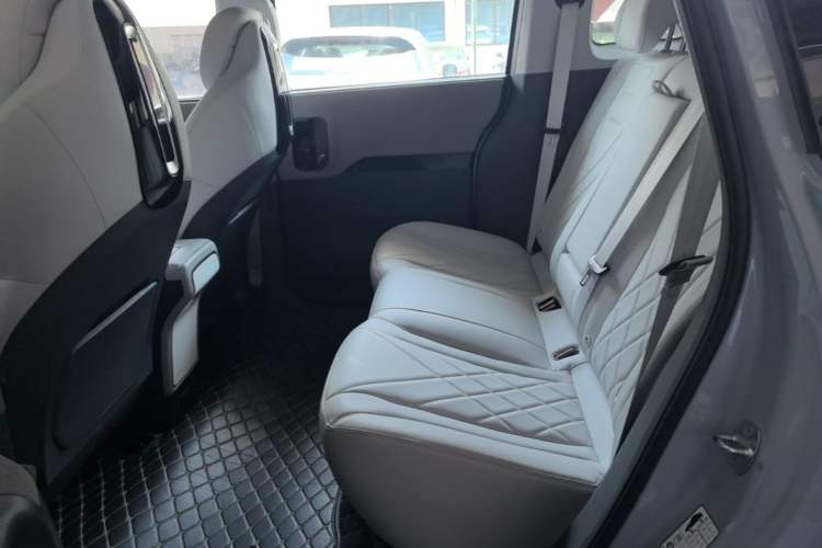 Used ARCFOX Kaola S 2024 AIR Left Rear Seat