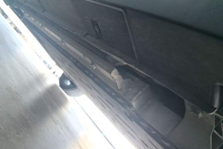Used ARCFOX Kaola S 2024 AIR Left Side Sill