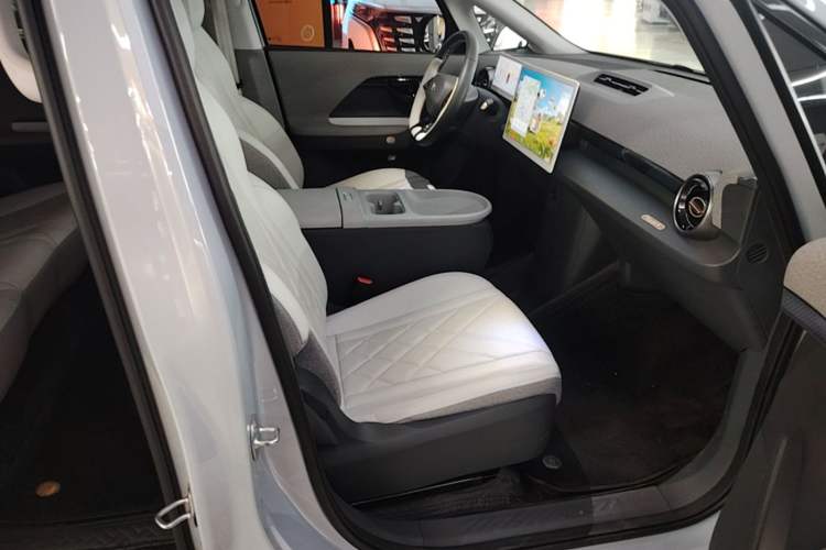 Used ARCFOX Kaola S 2024 PRO Right Front Seat