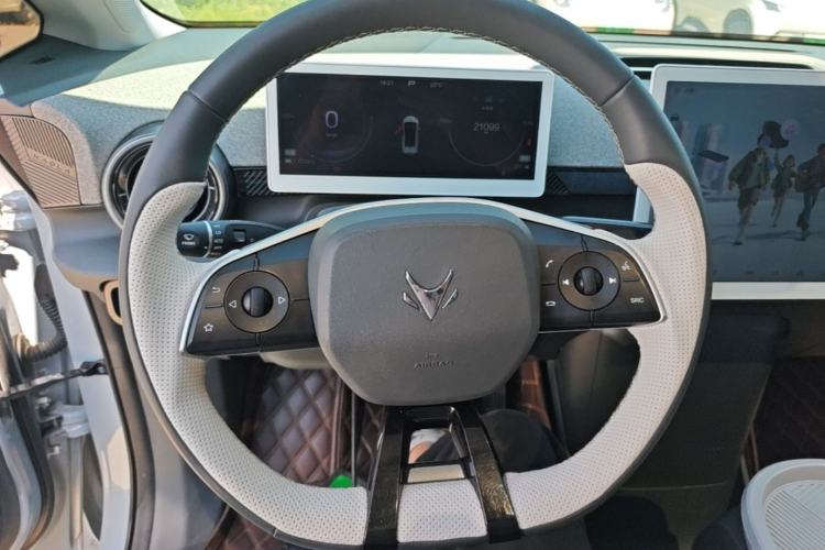 Used ARCFOX Kaola S 2024 AIR Steering Wheel