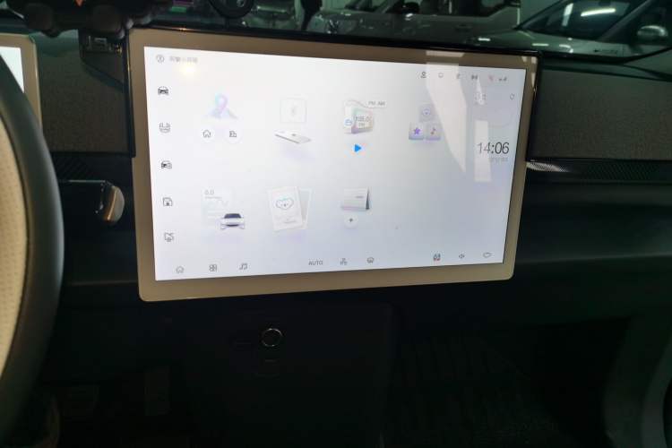 Used ARCFOX Kaola S 2024 PRO Audio And AC Panel