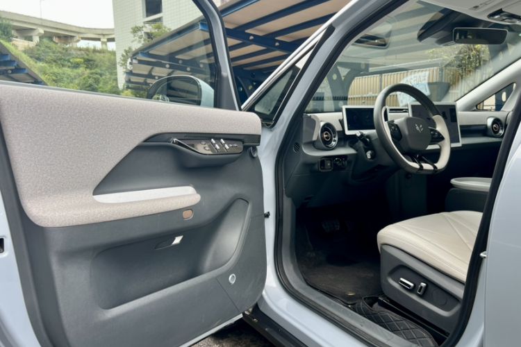 Used ARCFOX Kaola S 2024 AIR Interior 11