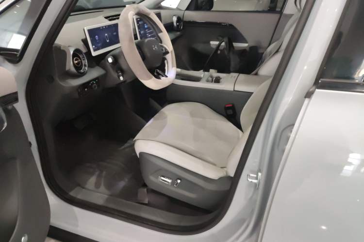 Used ARCFOX Kaola S 2024 AIR Interior 3