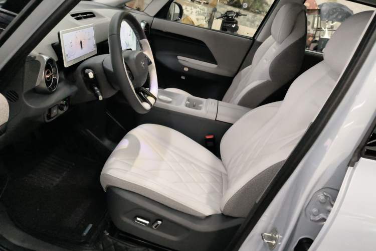 Used ARCFOX Kaola S 2024 PRO Left Front Seat