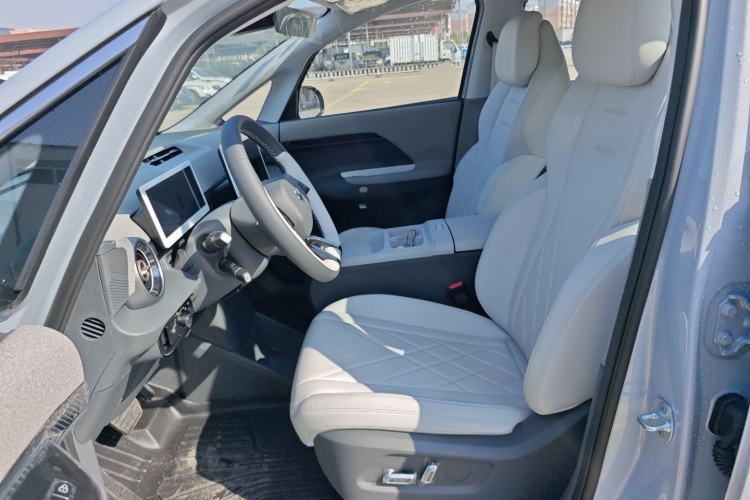 Used ARCFOX Kaola S 2024 AIR Left Front Seat