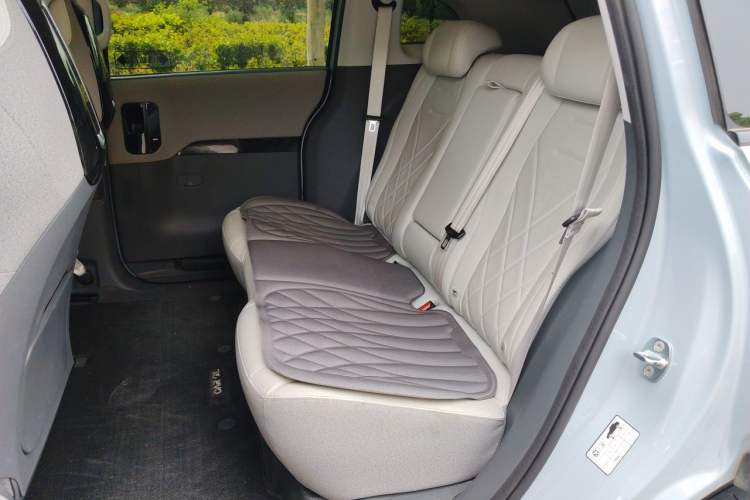 Used ARCFOX Kaola S 2024 PRO Left Rear Seat