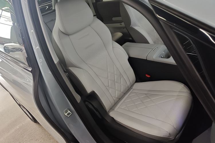 Used ARCFOX Kaola S 2024 PRO Right Front Seat