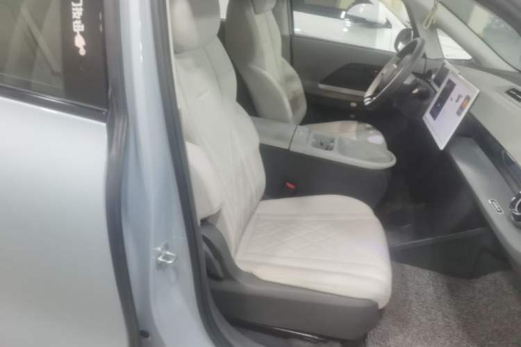 Used ARCFOX Kaola S 2024 AIR Right Front Seat