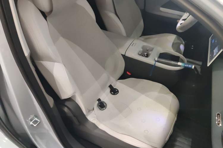 Used ARCFOX Kaola S 2024 AIR Right Front Seat