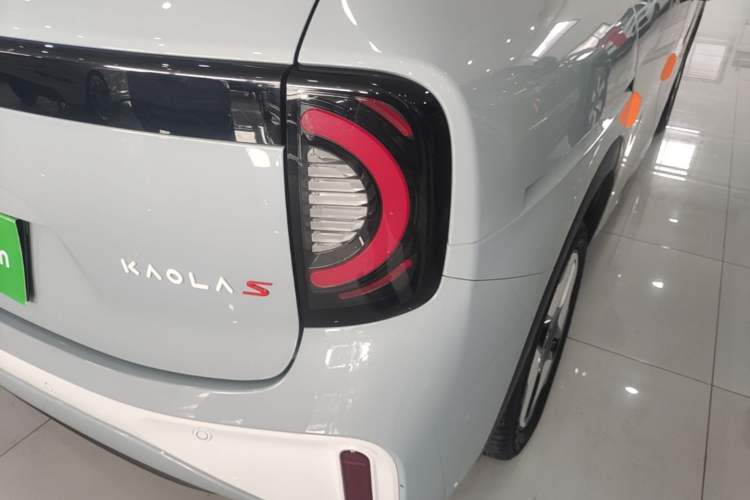 Used ARCFOX Kaola S 2024 AIR Right Rear Taillight