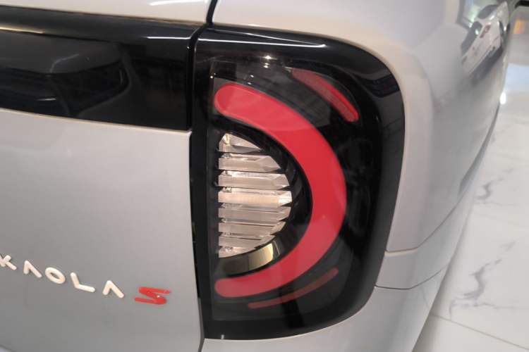 Used ARCFOX Kaola S 2024 PRO Right Rear Taillight
