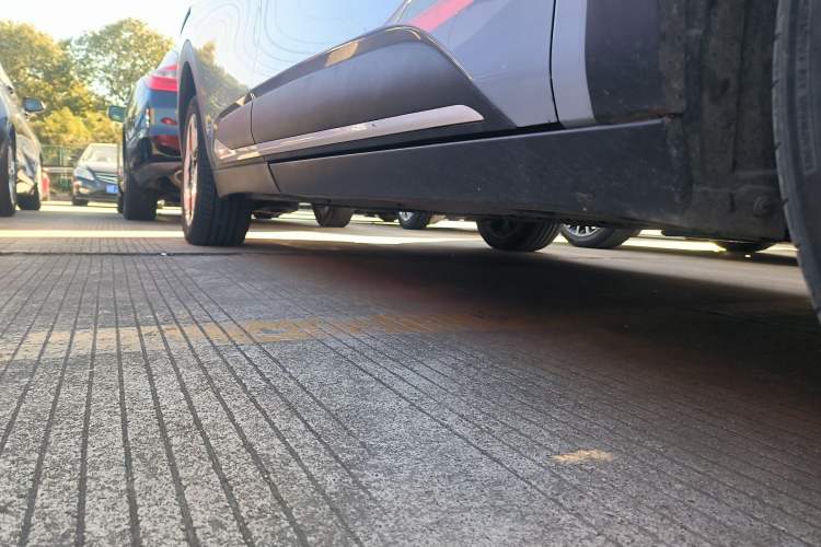 Used ARCFOX Kaola S 2024 AIR Right Side Sill