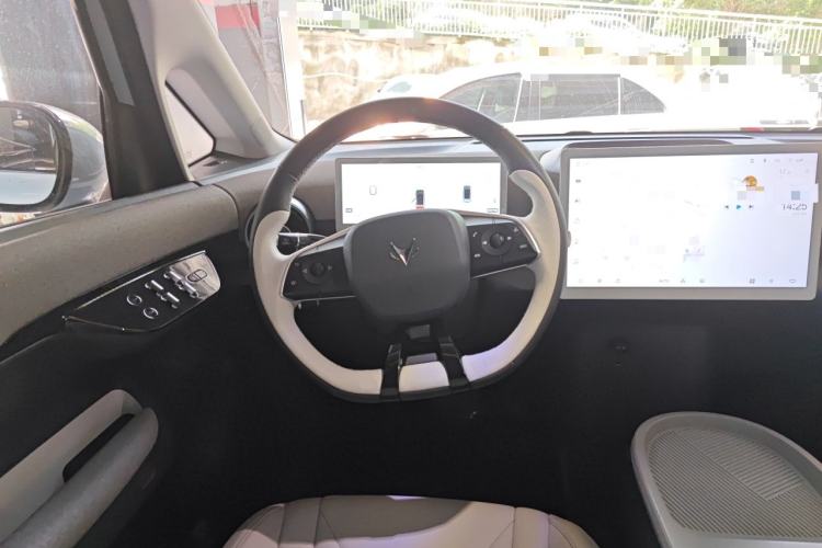 Used ARCFOX Kaola S 2024 AIR Steering Wheel