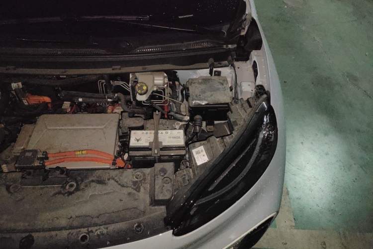 Used ARCFOX Kaola S 2024 AIR Engine Bay Left