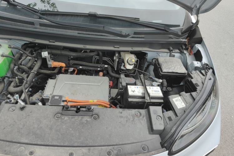 Used ARCFOX Kaola S 2024 AIR Engine Bay Left