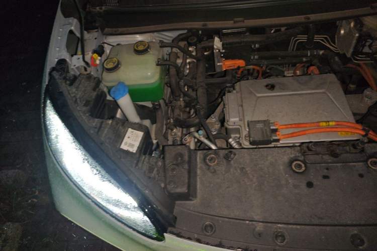 Used ARCFOX Kaola S 2024 AIR Engine Bay Right