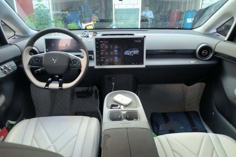 Used ARCFOX Kaola S 2024 AIR Interior 2