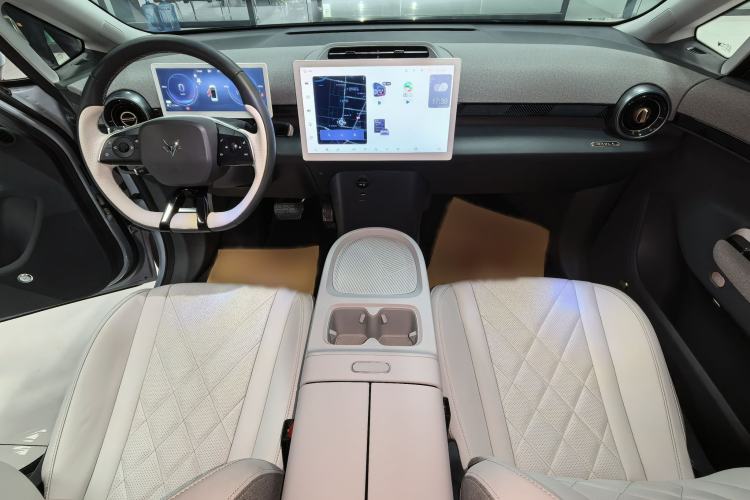 Used ARCFOX Kaola S 2024 PRO Interior 2