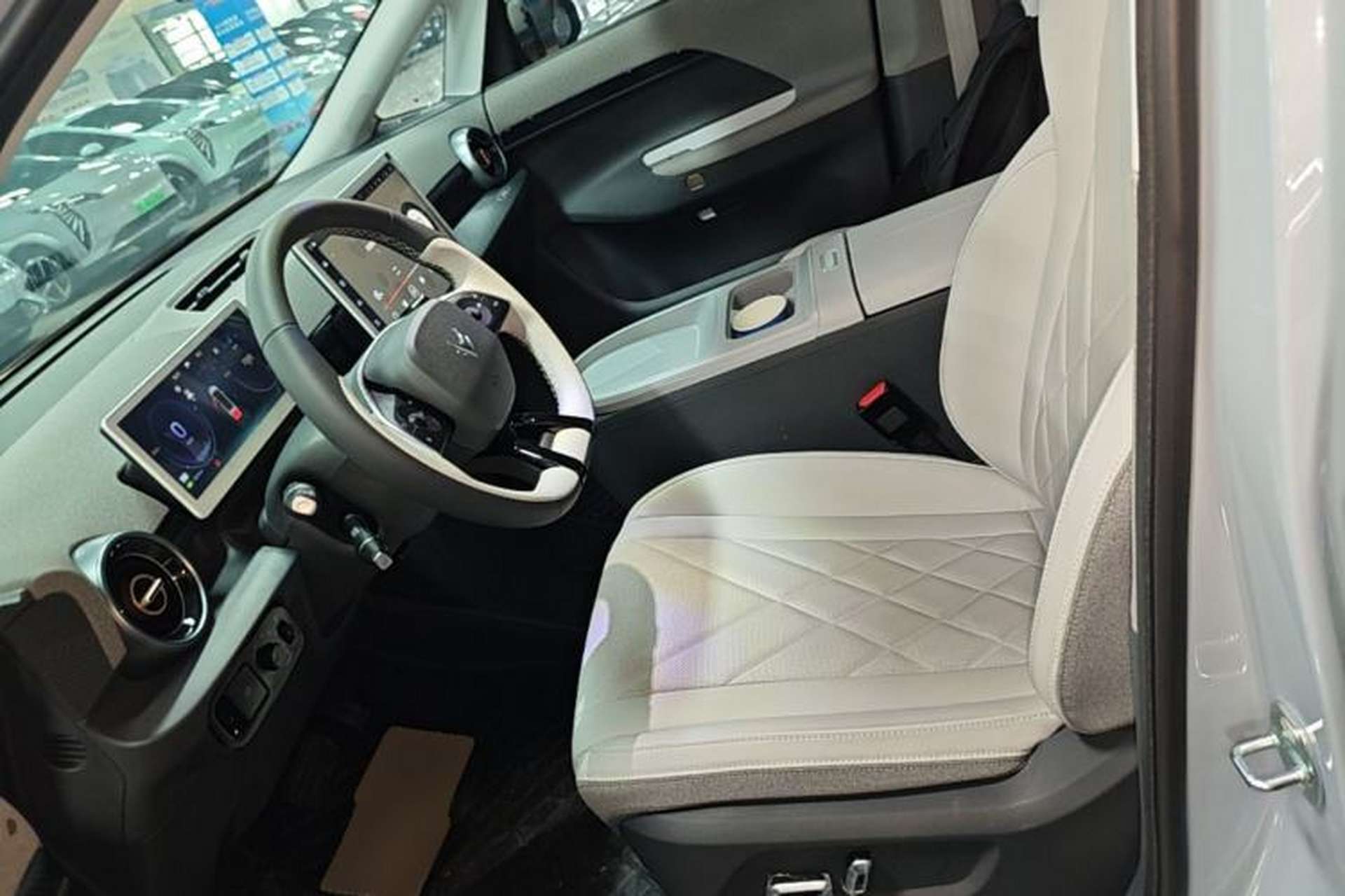 Used ARCFOX Kaola S 2024 PRO Left Front Seat